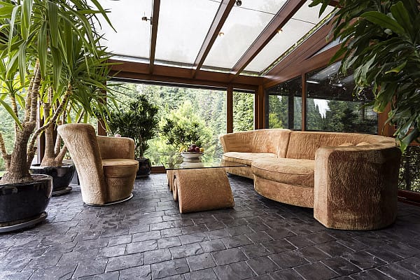 Stone pavings for outdoor conservatory
