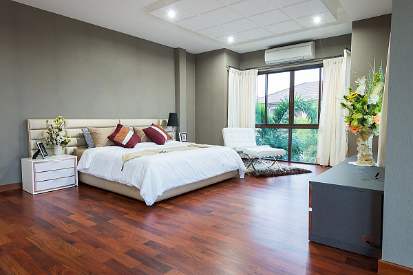 Laminate flooring in bedroom image