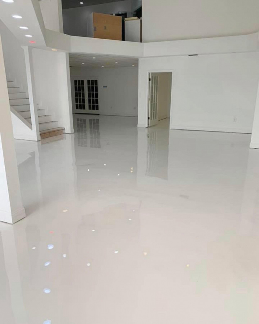 Designer metallic epoxy floor (high gloss white) image