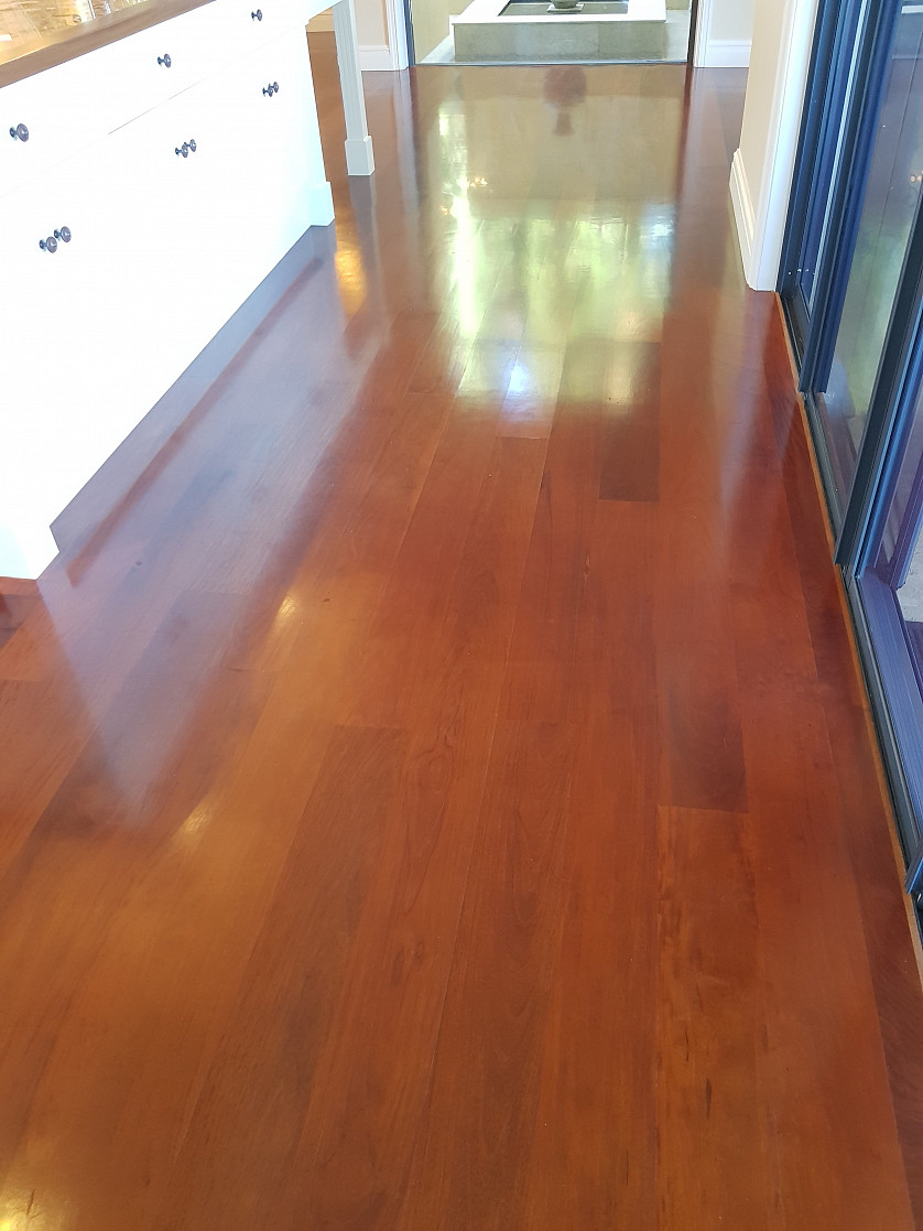 Timber floor cleaning and restoration image